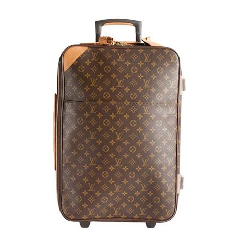 louis vuitton initialen laten zetten|Louis Vuitton canvas luggage.